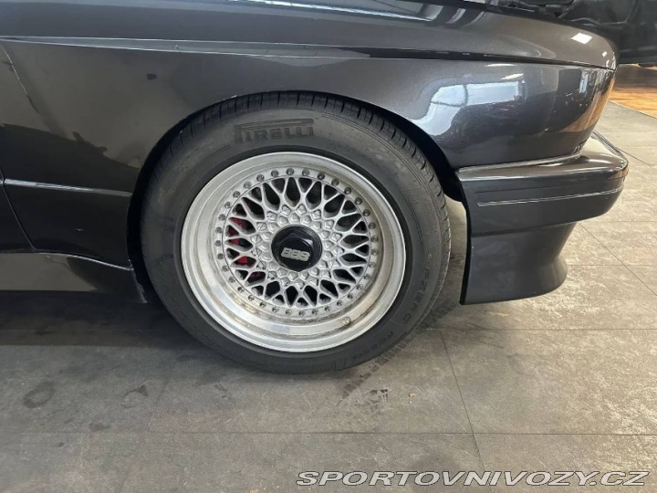 BMW M3 E30 1987