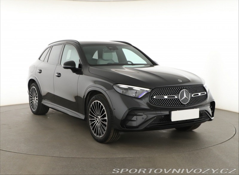 Mercedes-Benz Ostatní modely GLC AMG Line GLC 220 d 4MATIC