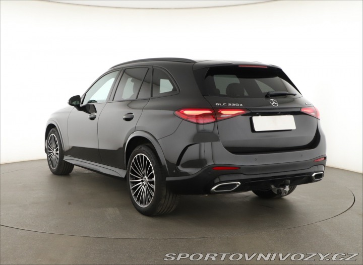 Mercedes-Benz Ostatní modely GLC AMG Line GLC 220 d 4MATIC 2025