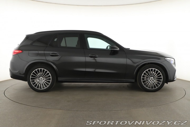 Mercedes-Benz Ostatní modely GLC AMG Line GLC 220 d 4MATIC 2025