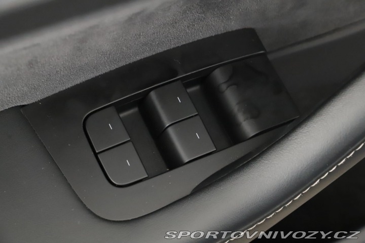 Tesla Model Y Long Range AWD 75kWh 2021