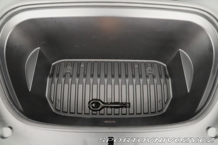 Tesla Model Y Long Range AWD 75kWh 2021