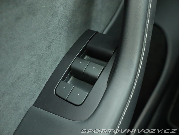 Tesla Model Y Long Range AWD 79kWh 2023