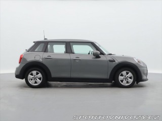 Mini Cooper 1,5 100kW CZ DPH Klima,Te 2022