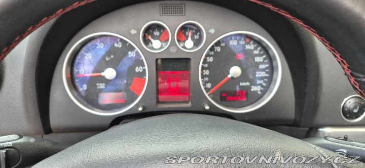 Audi TT 1,8 R8 paket 2000