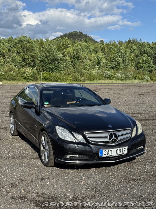 Mercedes-Benz E Sport coupe 2009