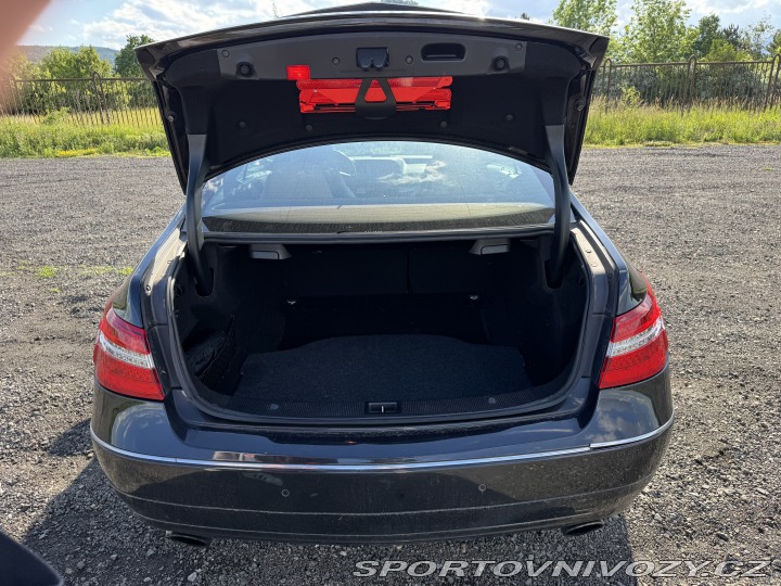 Mercedes-Benz E Sport coupe 2009