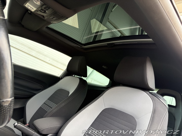 Volkswagen Scirocco 2.0 TDi SPORT-LIFE 130kW 2014