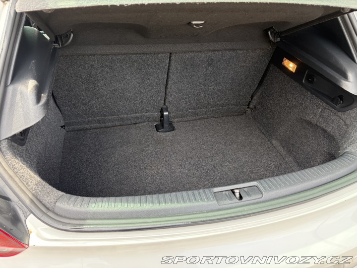 Volkswagen Scirocco 2.0 TDi SPORT-LIFE 130kW 2014