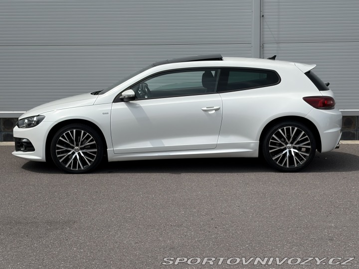 Volkswagen Scirocco 2.0 TDi SPORT-LIFE 130kW 2014
