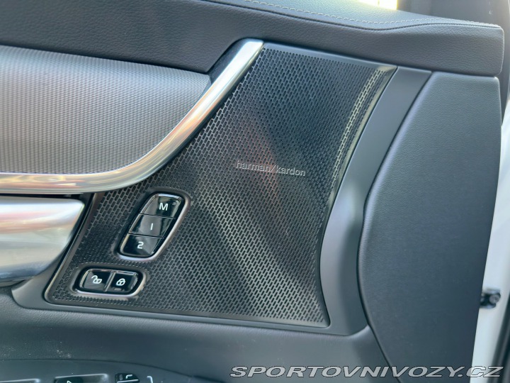 Volvo V90 T6 recharge R-Desing 2021
