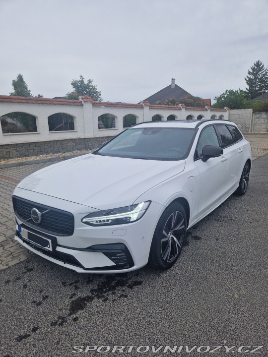 Volvo V90 T6 recharge R-Desing 2021