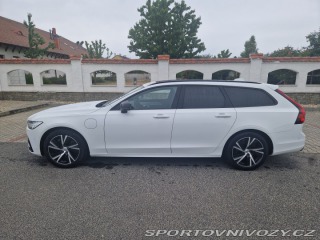 Volvo V90 T6 recharge R-Desing 2021