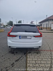 Volvo V90 T6 recharge R-Desing 2021