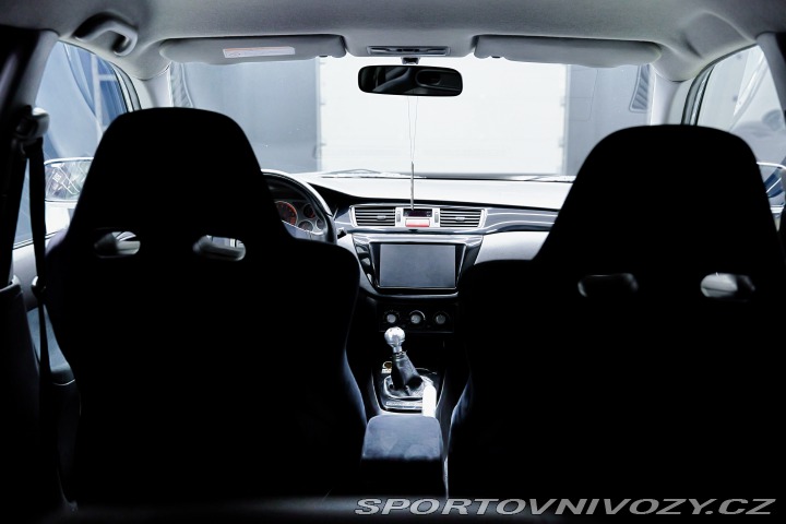 Mitsubishi Lancer EVO 9 Wagon GT (LHD) 2006