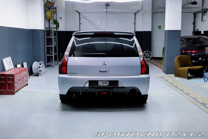 Mitsubishi Lancer EVO 9 Wagon GT (LHD) 2006