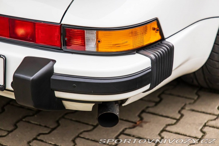 Porsche 911 Carrera 3.2 Club Sport 1987