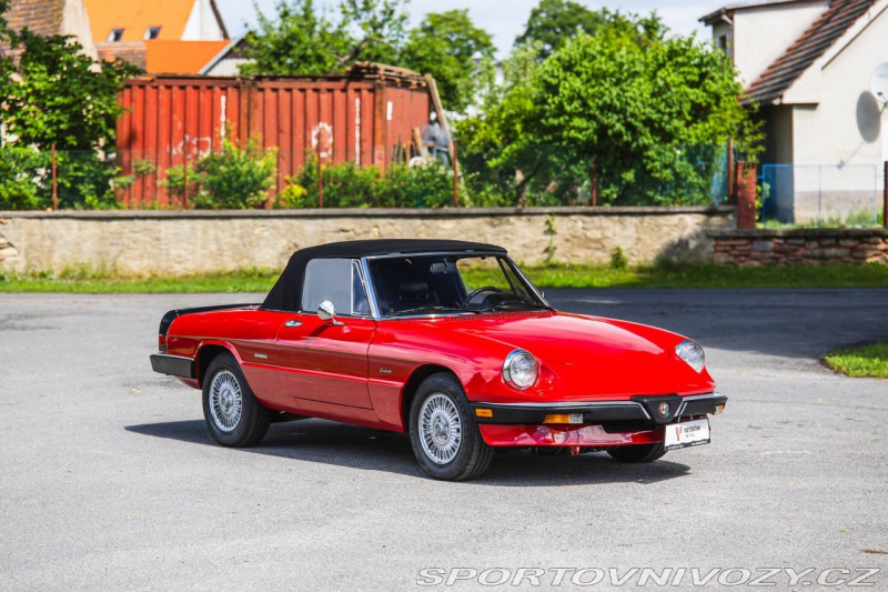 Alfa Romeo Spider 
