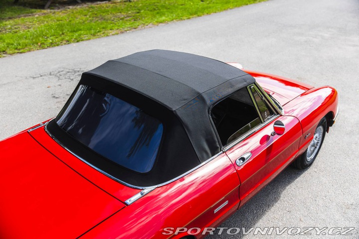 Alfa Romeo Spider 1986