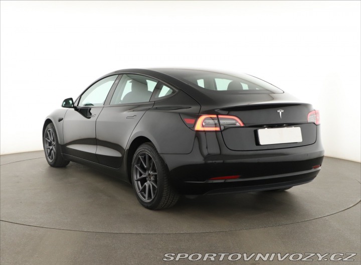 Tesla Model 3 Std Range Plus LFP 2021