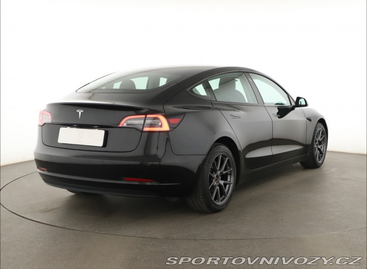 Tesla Model 3 Std Range Plus LFP 2021