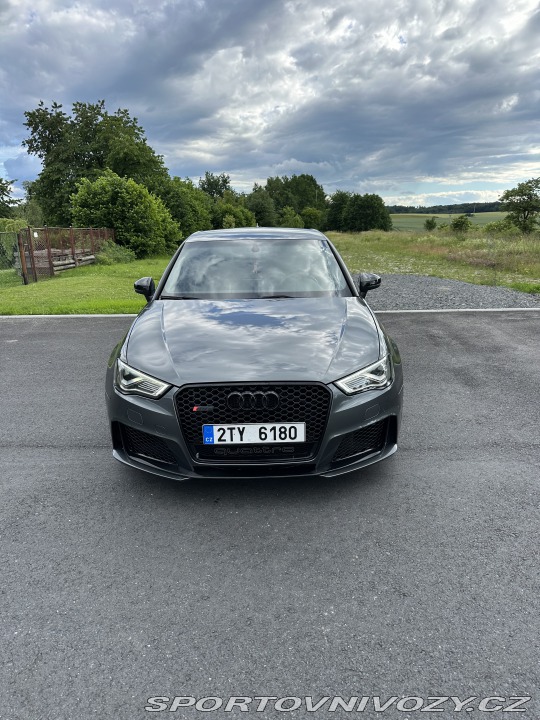 Audi RS3 8V 2015