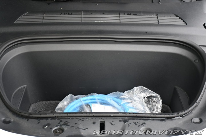 Tesla Model Y LONG RANGE DUAL MOTOR AWD 2024