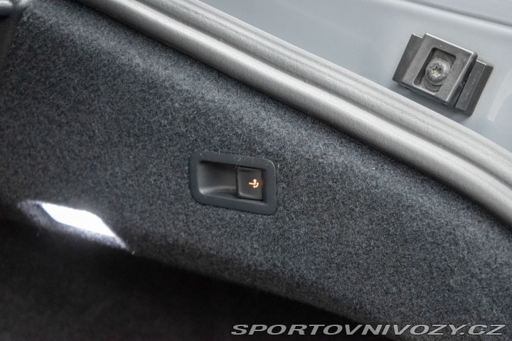 Volkswagen Arteon TDI 147kW REZERVACE 2022