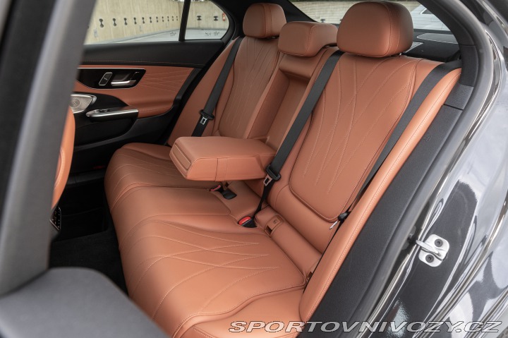 Mercedes-Benz C 63 S AMG E-Performance 2023