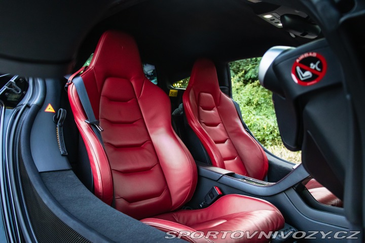 McLaren 12C MP4-12C*DPH 2012