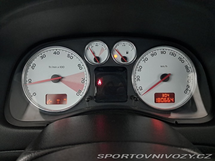 Peugeot 307 CC 2.0 2004