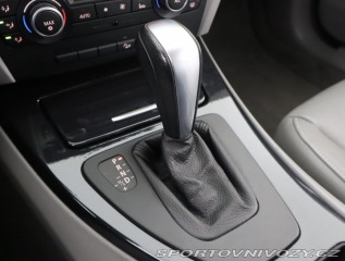 BMW 3 330 d xDrive 2011