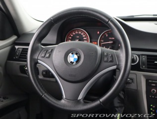 BMW 3 330 d xDrive 2011