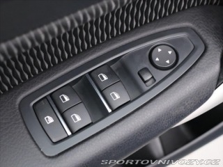 BMW 1 2,0 Ti 135 kW Automat Xen 2018