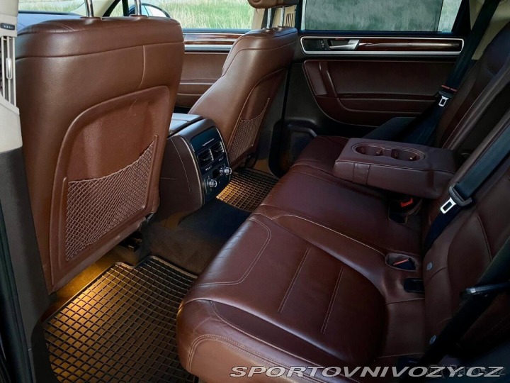 Volkswagen Ostatní modely Touareg 4,2 tdi V8 - Koupeno ČR 2011