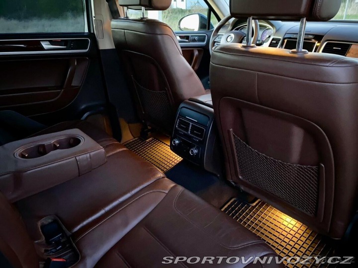 Volkswagen Ostatní modely Touareg 4,2 tdi V8 - Koupeno ČR 2011