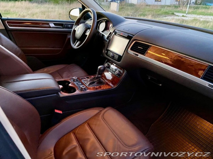 Volkswagen Ostatní modely Touareg 4,2 tdi V8 - Koupeno ČR 2011