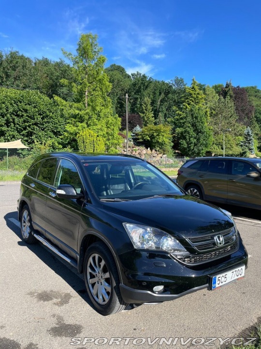 Honda Ostatní modely CR-V 2,0 i-VTEC Executive 4× 2011