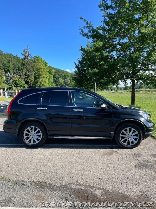 Honda Ostatní modely CR-V 2,0 i-VTEC Executive 4× 2011