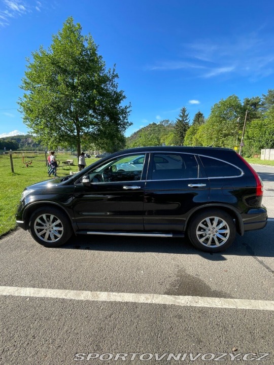 Honda Ostatní modely CR-V 2,0 i-VTEC Executive 4× 2011