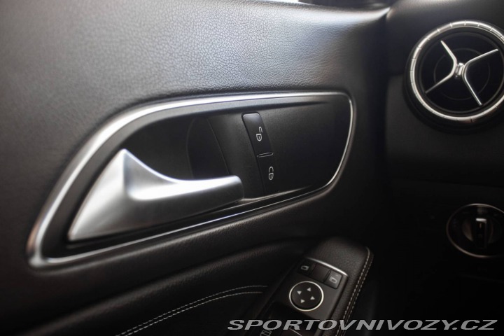 Mercedes-Benz CLA Shooting Brake 200, 115k 2017
