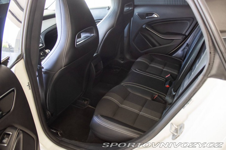 Mercedes-Benz CLA Shooting Brake  200, 115k 2017