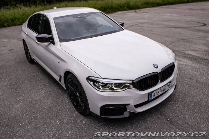 BMW 5 g30 540i xDrive / AJ NA 2018