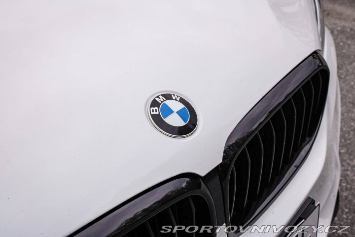 BMW 5 g30 540i xDrive / AJ NA 2018