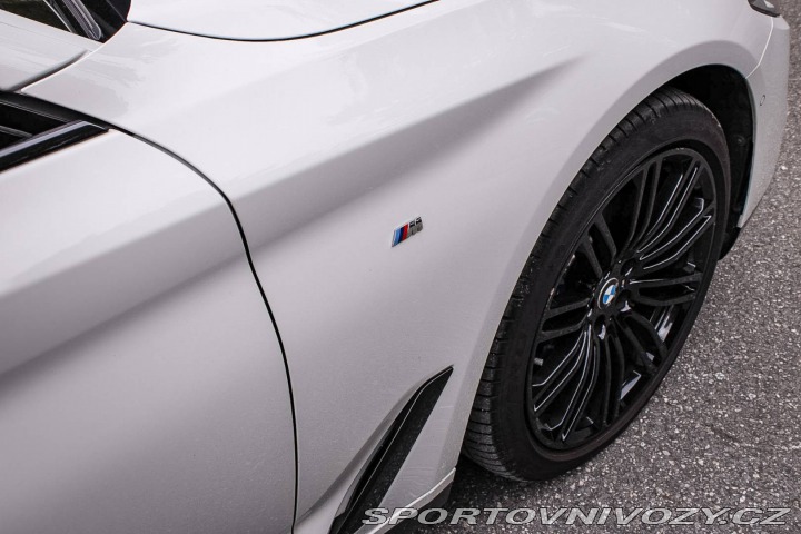 BMW 5 g30 540i xDrive / AJ NA 2018