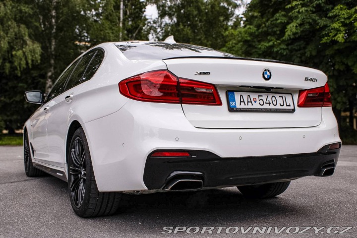 BMW 5 g30 540i xDrive / AJ NA 2018