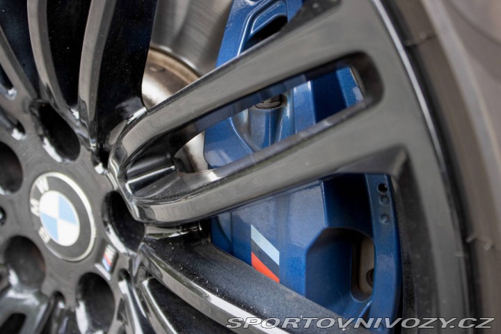 BMW 5 g30 540i xDrive / AJ NA 2018
