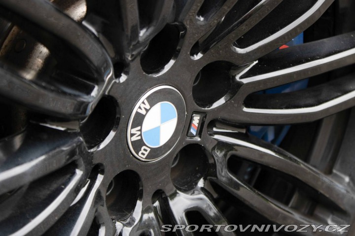 BMW 5 g30 540i xDrive / AJ NA 2018