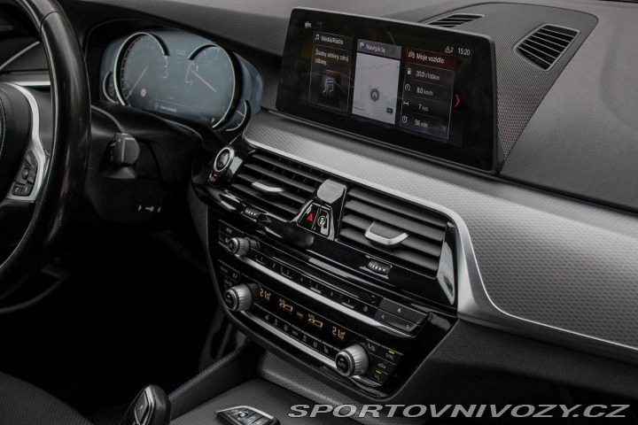 BMW 5 g30 540i xDrive / AJ NA 2018