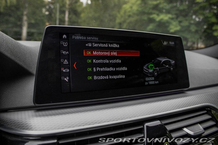 BMW 5 g30 540i xDrive / AJ NA 2018